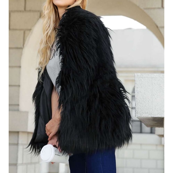 Black Solid Fluffy Faux Fur Winter Coat - Picture 2 of 6